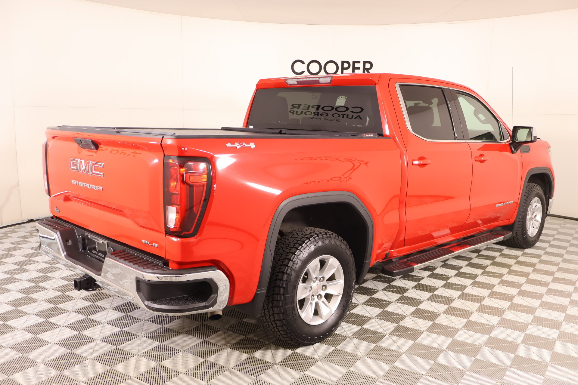 Used 2020 GMC Sierra 1500 SLE w/ SLE Value Package AWD/4WD image 20