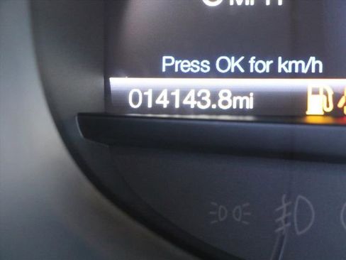 Used 2022 Ford Edge SEL w/ Convenience Package image 32