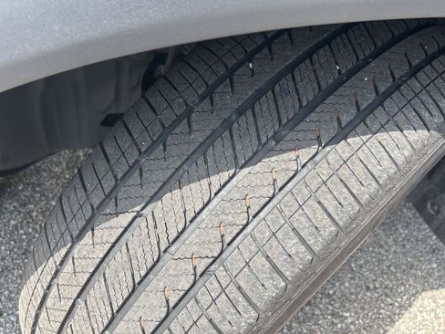 Certified 2025 Honda Pilot Elite image 33