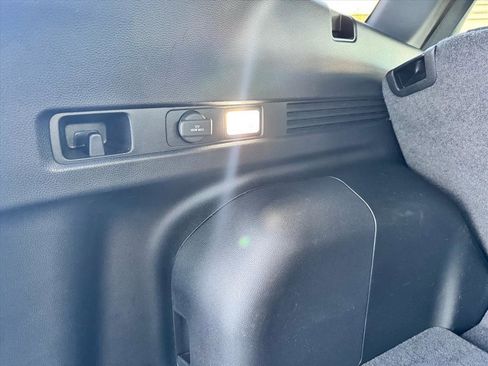 Used 2023 Honda CR-V Sport image 11