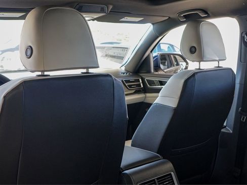 New 2026 Volkswagen Atlas Cross Sport SEL Premium R-Line image 19