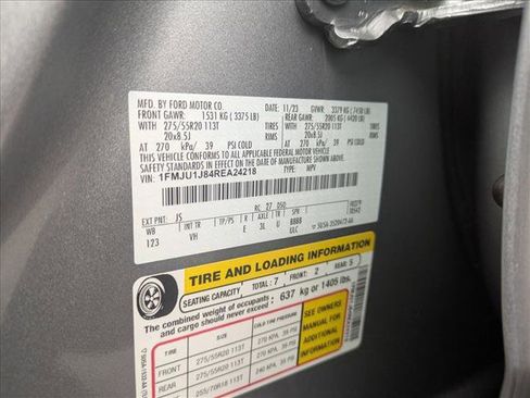 Used 2024 Ford Expedition XLT image 18