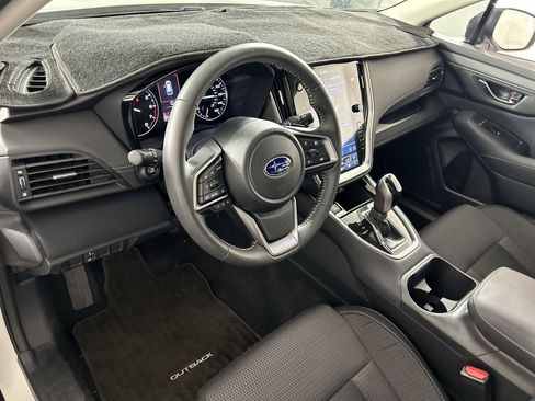 Used 2025 Subaru Outback Premium image 10