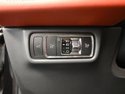 Used 2025 Lincoln Aviator Reserve w/ Jet Appearance Package image 33