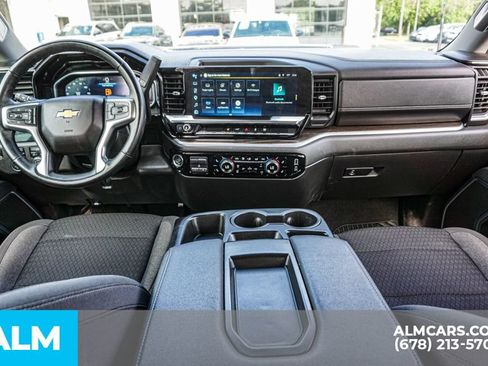 Used 2025 Chevrolet Silverado 2500 LT w/ Convenience Package AWD/4WD image 24