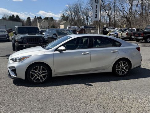 Used 2020 Kia Forte EX w/ EX Special Edition image 5