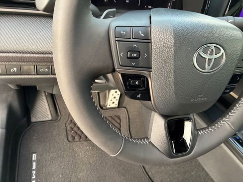 New 2026 Toyota Camry SE image 21