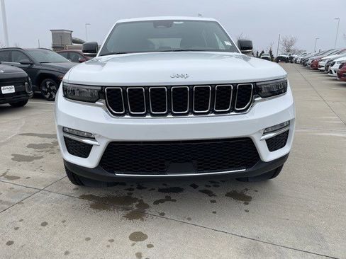 New 2025 Jeep Grand Cherokee Limited w/ MOPAR Finishing Package image 8