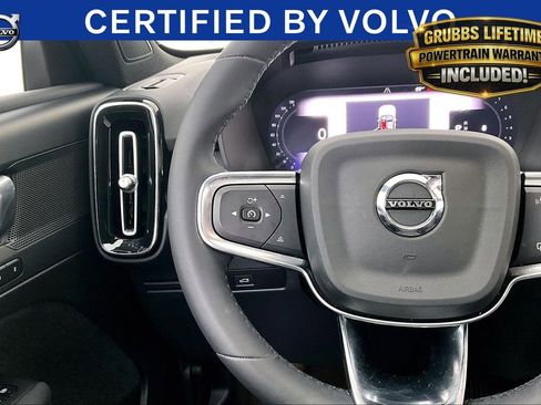 Certified 2024 Volvo XC40 B5 Core AWD/4WD image 25