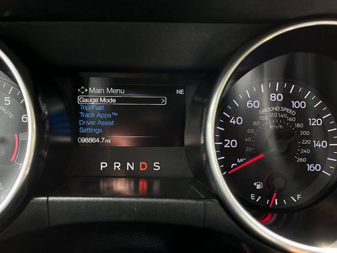 Used 2019 Ford Mustang Coupe RWD image 13