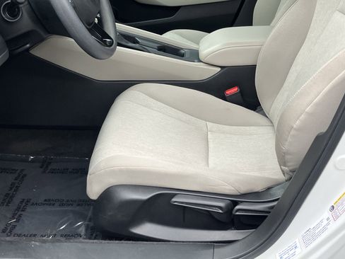 Certified 2023 Honda Accord LX image 17