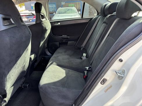 Used 2008 Mitsubishi Lancer Evolution GSR image 17