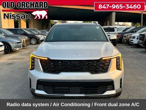 Used 2025 Kia Sorento SX Prestige AWD/4WD image 2