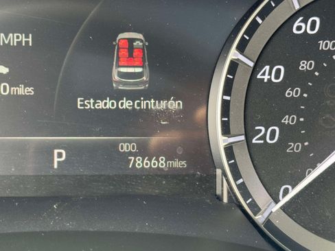 Certified 2020 Toyota Highlander XLE AWD/4WD image 30