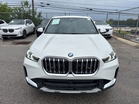Certified 2025 BMW X1 xDrive28i w/ Technology Package AWD/4WD image 2