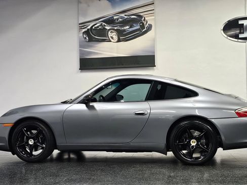 Used 2003 Porsche 911 GT3 RS image 17