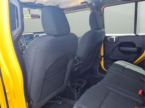 Used 2021 Jeep Wrangler Unlimited Sport AWD/4WD image 24