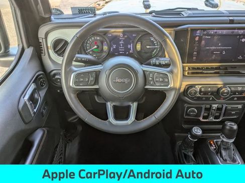 Used 2024 Jeep Wrangler Unlimited Sahara image 18