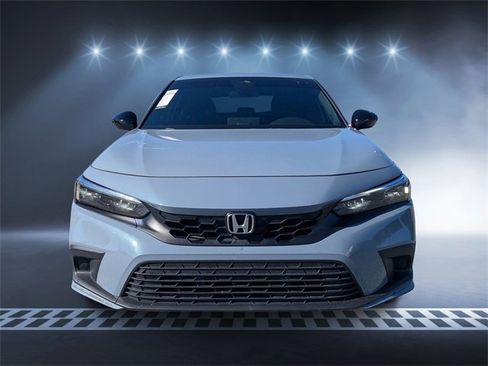 Used 2022 Honda Civic Sport image 8