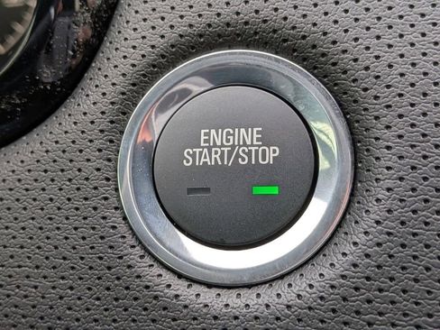 New 2026 Cadillac XT5 Luxury image 32