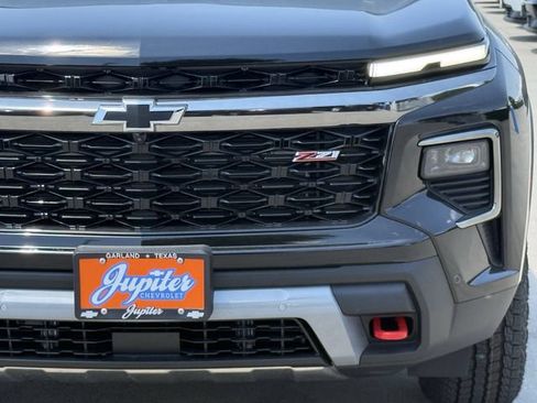 New 2026 Chevrolet Traverse Z71 w/ Enhanced Driving Package AWD/4WD image 10