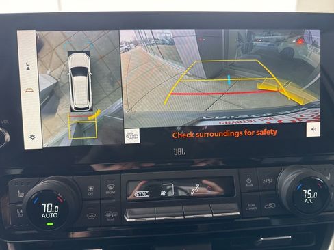 Certified 2024 Toyota Grand Highlander Platinum image 14