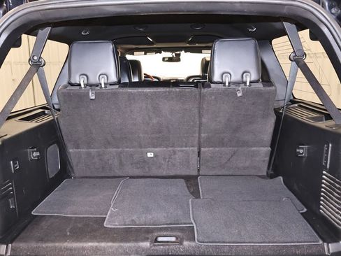 Used 2017 Lincoln Navigator L Select AWD/4WD image 38