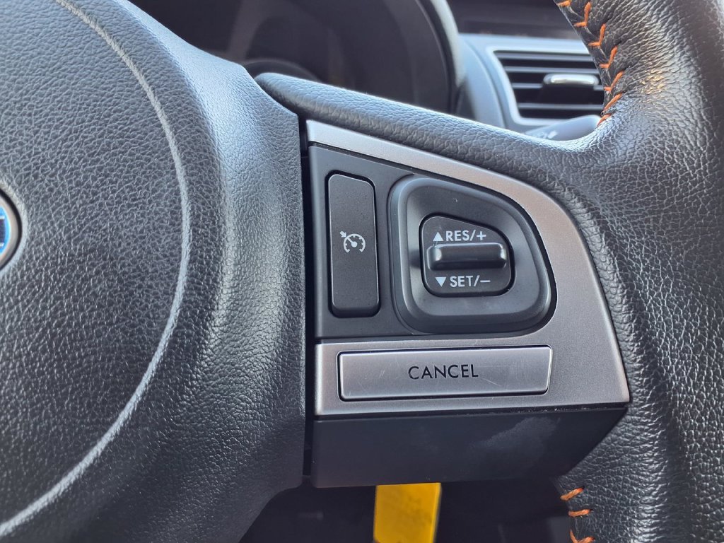 Used 2017 Subaru Crosstrek 2.0i Premium AWD/4WD image 29