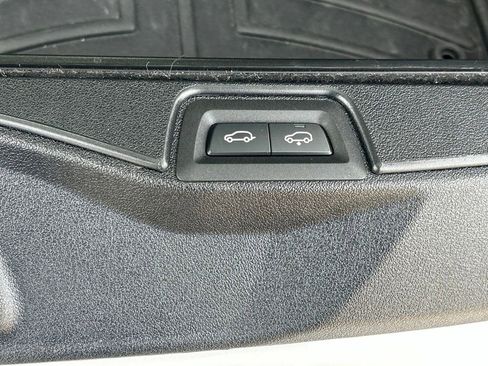 Used 2023 BMW X5 xDrive45e w/ Parking Assistance Package AWD/4WD image 49