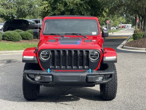 Used 2022 Jeep Wrangler Unlimited Rubicon 4xe w/ Steel Bumper Group AWD/4WD image 3