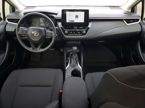 Used 2025 Toyota Corolla LE w/ Convenience Package image 13