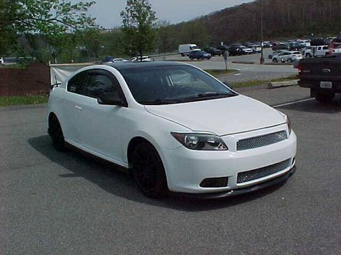 Used 2007 Scion tC Spec FWD image 2