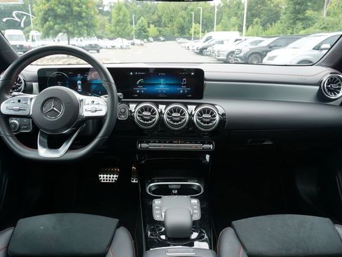 Certified 2023 Mercedes-Benz CLA 250 image 27