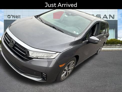 Used 2024 Honda Odyssey Touring image 1