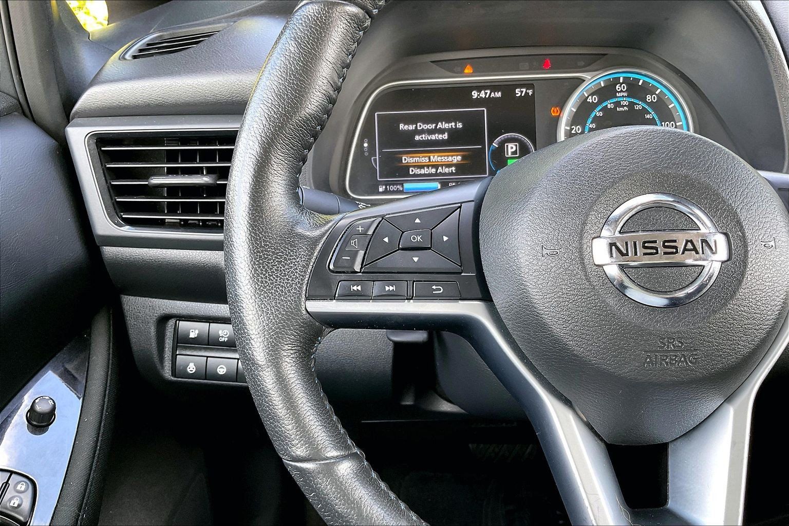 Used 2022 Nissan Leaf SV w/ SV Technology Package FWD image 18