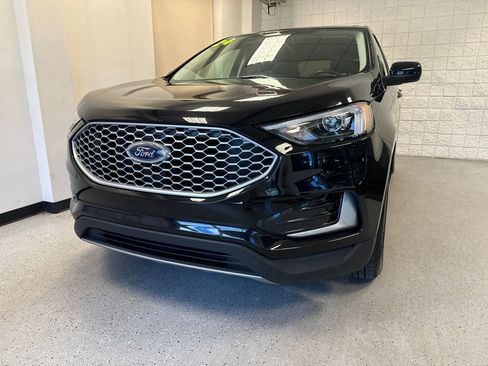 Used 2024 Ford Edge SEL AWD/4WD image 36