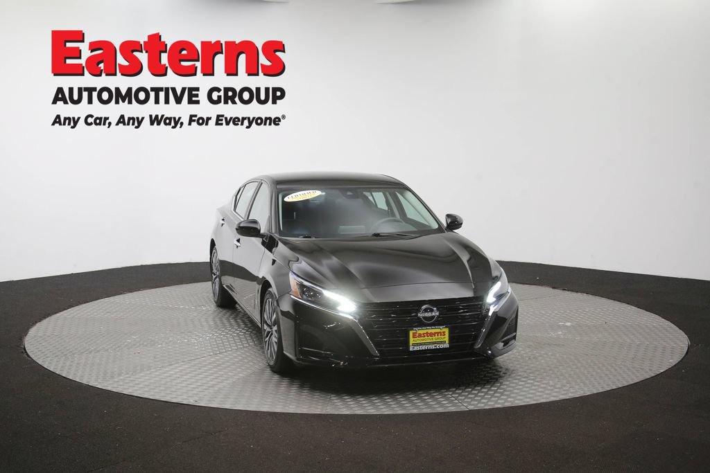 Used 2023 Nissan Altima 2.5 SV FWD image 52