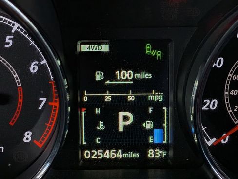 Used 2025 Mitsubishi Outlander Sport SE AWD/4WD image 16