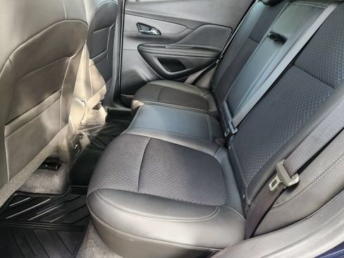 Used 2022 Buick Encore Preferred w/ Safety Package AWD/4WD image 30