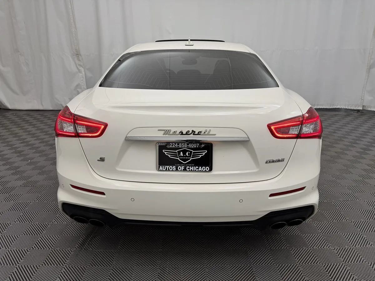 Used 2019 Maserati Ghibli S GranSport RWD image 6