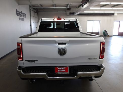 Used 2024 RAM 1500 Laramie AWD/4WD image 7