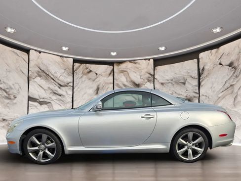 Used 2010 Lexus SC 430 Convertible RWD image 11