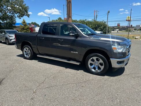 Used 2022 RAM 1500 Big Horn AWD/4WD image 11