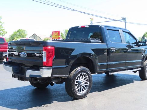 Used 2018 Ford F250 XL w/ Power Equipment Group AWD/4WD image 18