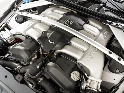 Used 2008 Aston Martin DB9 Volante RWD image 41