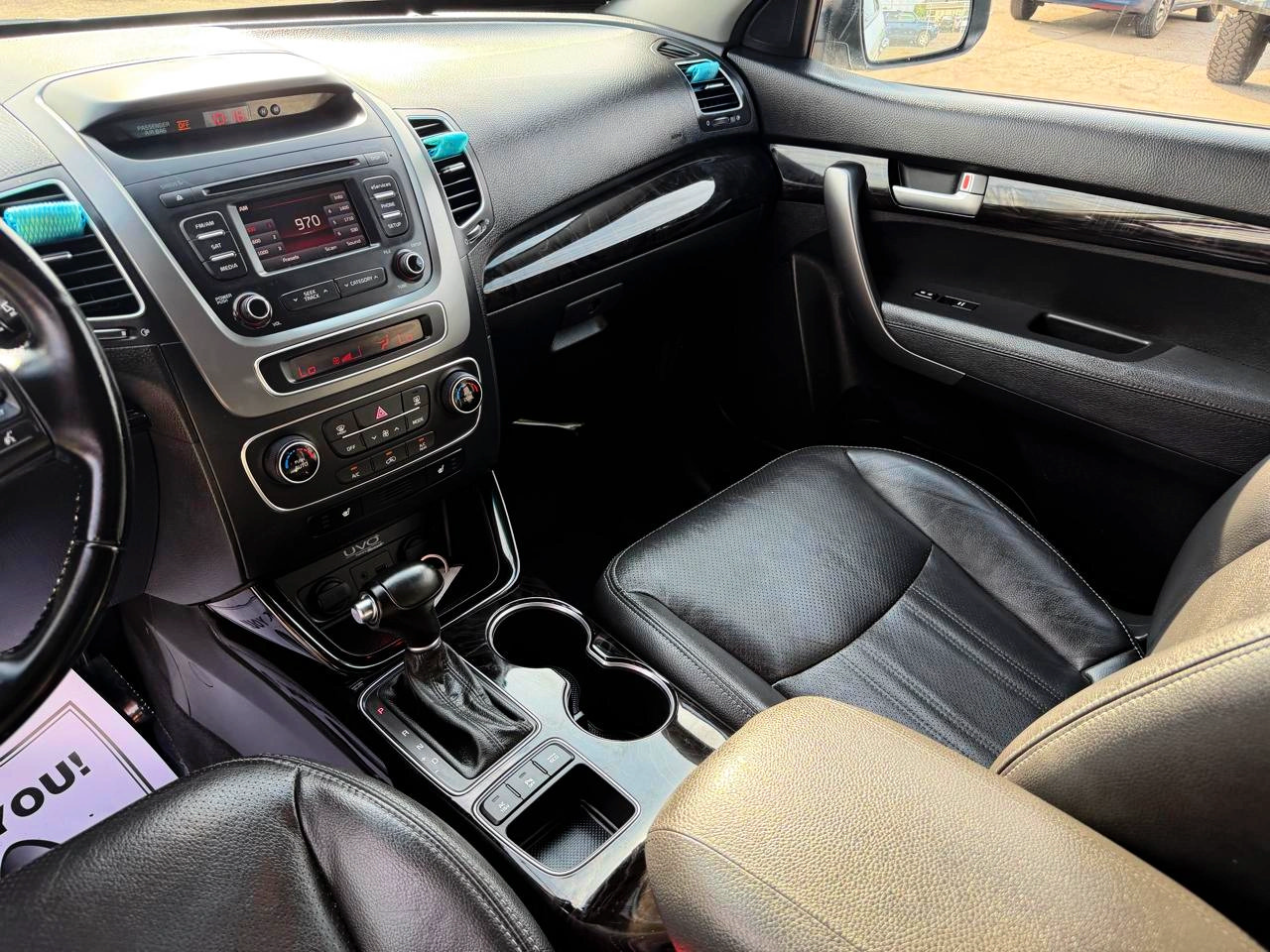 Used 2015 Kia Sorento EX AWD/4WD image 15