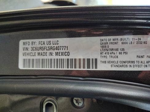 Used 2024 RAM 2500 Laramie w/ Safety Group AWD/4WD image 22