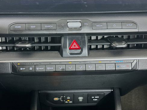 Used 2025 Kia K4 LXS image 24