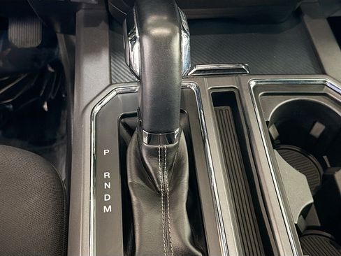 Used 2019 Ford F150 XLT w/ Equipment Group 302A Luxury AWD/4WD image 25