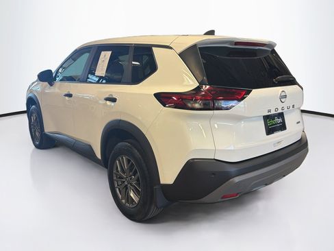 Used 2023 Nissan Rogue S AWD/4WD image 5